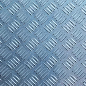 chapa-aluminio-lisa-e-antiderrapante